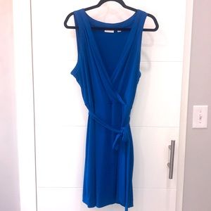 Sleeveless work dress